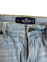 Load image into Gallery viewer, Hollister Jeans Adult 32x32 Blue Denim Destroyed Whiskered Tapered Thrashed Mens
