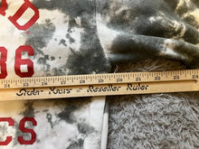Load image into Gallery viewer, Harvard Sweatshirt Mens Extra Small Gray Buckhorn Camo Hoodie Camo Full Zip
