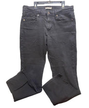 Load image into Gallery viewer, Levis Jeans Womens 14 (34x27) Black Tab Classic Straight Zip Denim Ladies
