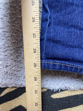 Load image into Gallery viewer, City Streets Jeans Womens 11 (33x29) Tapered Spandex Stretch Denim with Belt

