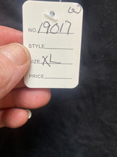 Load image into Gallery viewer, Marilyn Monroe Shirt Womens Extra Large Lucky Charm Spellout Raglan Streetwear
