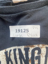 Load image into Gallery viewer, VTG Walking Dead Shirt Adult Large Grunge Horror Zombie Apocalypse Survivor 90s
