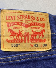Load image into Gallery viewer, Levis 550 Jeans Mens 42x30 Blue Straight Leg Baggy Denim Streetwear Workwear
