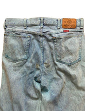 Load image into Gallery viewer, VTG Wrangler Jeans Adult 34x32 Turquoise Blue Denim Regular Fit Straight Leg Men
