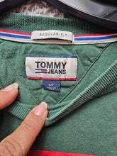 Load image into Gallery viewer, Tommy Hilfiger Jeans Shirt Adult Small Green Regular Fit Streetwear Spellout Men
