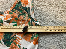 Load image into Gallery viewer, True Religion Shirt Womens Extra Extra Small Tank Top Leaf AOP Tropical Beachy
