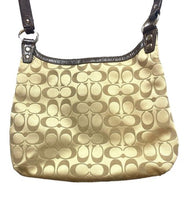 Load image into Gallery viewer, Vintage Coach Purse Shoulder Hobo Bag Signature Logo Crossbody F19259 .
