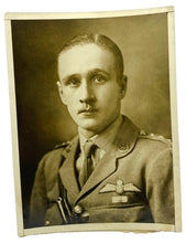 Load image into Gallery viewer, 1926 Press Photo Captain Robin Grosvenor Son of Lord Arthur British Empire
