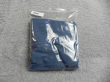 Load image into Gallery viewer, New Direction Jeans Womens Large (34x20.3) Blue Capri Crop Denim Elephant Tree

