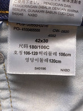 Load image into Gallery viewer, Levis 550 Jeans Mens 42x30 Blue Straight Leg Baggy Denim Streetwear Workwear

