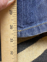 Load image into Gallery viewer, Metro 7 Jeans Women 12 (34x31) Flared Vintage Y2K Stretch Medium Wash Baggy
