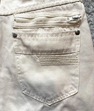 Load image into Gallery viewer, Old Skool Jeans Adult 32x32 White Denim Vintage Y2K Zip Pockets Buttons Mens
