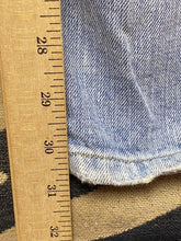 Load image into Gallery viewer, Jessica Simpson Jeans Women 14 (36x30) DISTRESSED Light Wash Embroidered Rose
