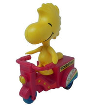 Load image into Gallery viewer, VINTAGE UFS Inc WOODSTOCK Peanuts Friction Tricycle Toy - Friction not working
