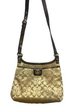 Load image into Gallery viewer, Vintage Coach Purse Shoulder Hobo Bag Signature Logo Crossbody F19259 .
