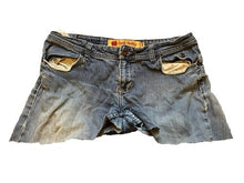 Load image into Gallery viewer, VTG Apple Bottoms Shorts Womens 9/10 Y2K Cut-Offs Embroidered Hip Hop Festival
