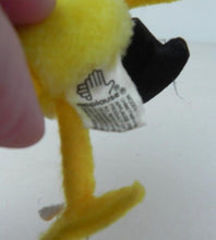 Load image into Gallery viewer, Lot of Vintage Peanuts Snoopy and Woodstock Plush Toys Applause 1968 1972
