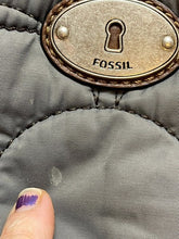 Load image into Gallery viewer, Fossil Key-Per Purse Quilted Crossbody Bag Leather Buckle Strap
