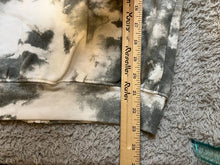 Load image into Gallery viewer, Harvard Sweatshirt Mens Extra Small Gray Buckhorn Camo Hoodie Camo Full Zip
