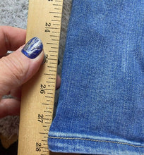 Load image into Gallery viewer, American Eagle Jeans Womens 10 (27x28) Destroyed Next Level Stretch Button Fly
