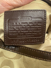 Load image into Gallery viewer, Vintage Coach Purse Shoulder Hobo Bag Signature Logo Crossbody F19259 .
