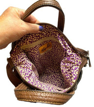 Load image into Gallery viewer, Fossil Key-Per Purse Quilted Crossbody Bag Leather Buckle Strap
