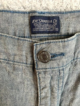 Load image into Gallery viewer, Levis Jeans Adult 33x28 Slate Blue Denim Flat Front Straus &amp; Co Two Horse Mens
