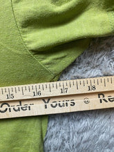 Load image into Gallery viewer, VTG Can't by Me Love Shirt Womens Medium Green Cropped 90s Lennon McCartney Lady
