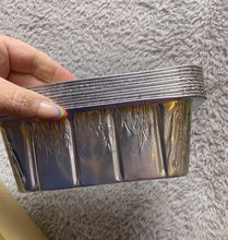 Load image into Gallery viewer, Grill Grease Catch Drip Pan &amp; 10pcs Foil Liners

