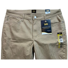 Load image into Gallery viewer, Lee Pants Mens Medium Legendary Style Straight Leg Chino Dress Workwear NWT
