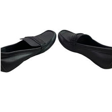 Load image into Gallery viewer, Andrew Marc New York Shoes Mens 7.5M Loafers Slip On Career Office Everyday
