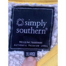 Load image into Gallery viewer, Simply Southern Sweatshirt Womens Extra Large Embroidered Bee Sherpa Lined Long
