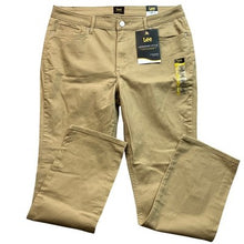 Load image into Gallery viewer, Lee Pants Mens Medium Legendary Style Straight Leg Chino Dress Workwear NWT
