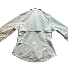 Load image into Gallery viewer, Duluth Trading Shirt Womens Small Ripstop Gorpcore Snaps Performance Streetwear
