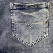 Load image into Gallery viewer, Diesel Jeans Mens 34x30 Grunge Preppy Workwear Career Country Streetwear
