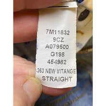 Load image into Gallery viewer, Lucky Brand Jeans Mens 38x31 Premium Italian Denim 363 Vintage Straight Grunge
