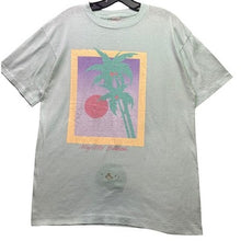 Load image into Gallery viewer, Vintage Myrtle Beach Shirt Womens Extra Large Single Stitch Tropical Beachy
