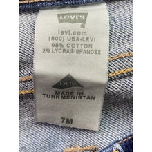 Load image into Gallery viewer, Levi's Jeans Womens 7M Juniors Preppy Academia Momcore Everyday Streetwear
