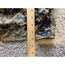 Load image into Gallery viewer, US Marines Jacket Mens Small Pixel Digital Skater Button Front Grunge Gorpcore
