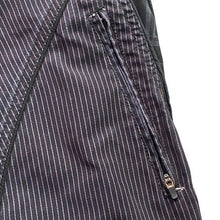 Load image into Gallery viewer, O&#39;Neill Shorts Mens Large Pinstripe Board Drawstring Pocket Surf Spell Out
