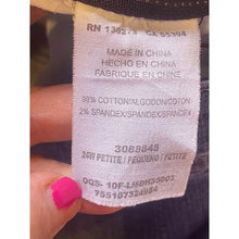 Load image into Gallery viewer, Lee Jeans Womens 24W Petite Comfort Waistband Stretch Denim Blue Momcore
