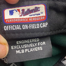 Load image into Gallery viewer, Oakland A's Baseball Hat On-Field MLB Fitted 7 3/8 New Era 59Fifty
