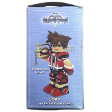 Load image into Gallery viewer, Disney Kingdom Hearts Sora Vinyl Figure Diamond Select Toys Exclusive
