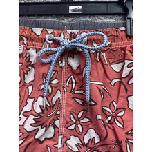 Load image into Gallery viewer, Tommy Bahama Swim Shorts Mens Small Floral AOP Lined Beachy Coastal Surfing

