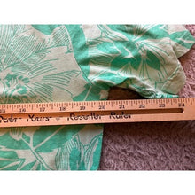 Load image into Gallery viewer, Hudson &amp; Barrow Shirt Mens Large Floral Hawaiian AOP Pocket Short Sleeve Green
