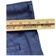 Load image into Gallery viewer, Lee Shorts Mens 38 Tri-Flex Mature Outdoors Performance Plaid Everyday
