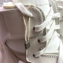 Load image into Gallery viewer, Dani For LEMARE Shoes Mens 12 Urano Italy High Top Spell Out Athletic NWOT
