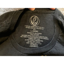 Load image into Gallery viewer, Y2K Grateful Dead Shirt Womens Large Rainbow Bears Spell Out Logo Black 2001
