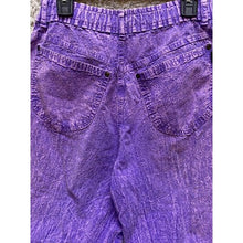 Load image into Gallery viewer, Vintage EZZEWEAR Pants Womens Small Purple Acid Wash Capri Snap Front Casual
