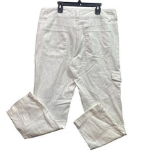 Load image into Gallery viewer, DKNY Jeans Womens 12 White Cargo Costal Beachy Travel Career Mature Preppy
